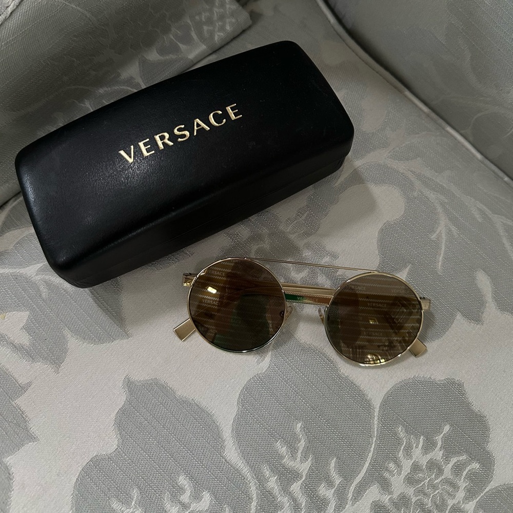 Versace Ve2210 Gold Round Metal Frame Sunglasses